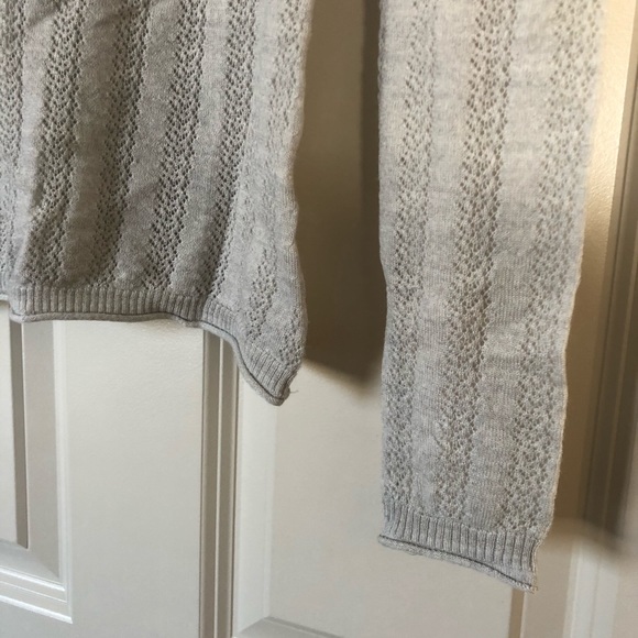 Aritzia Wilfred free sweater - Picture 4 of 4